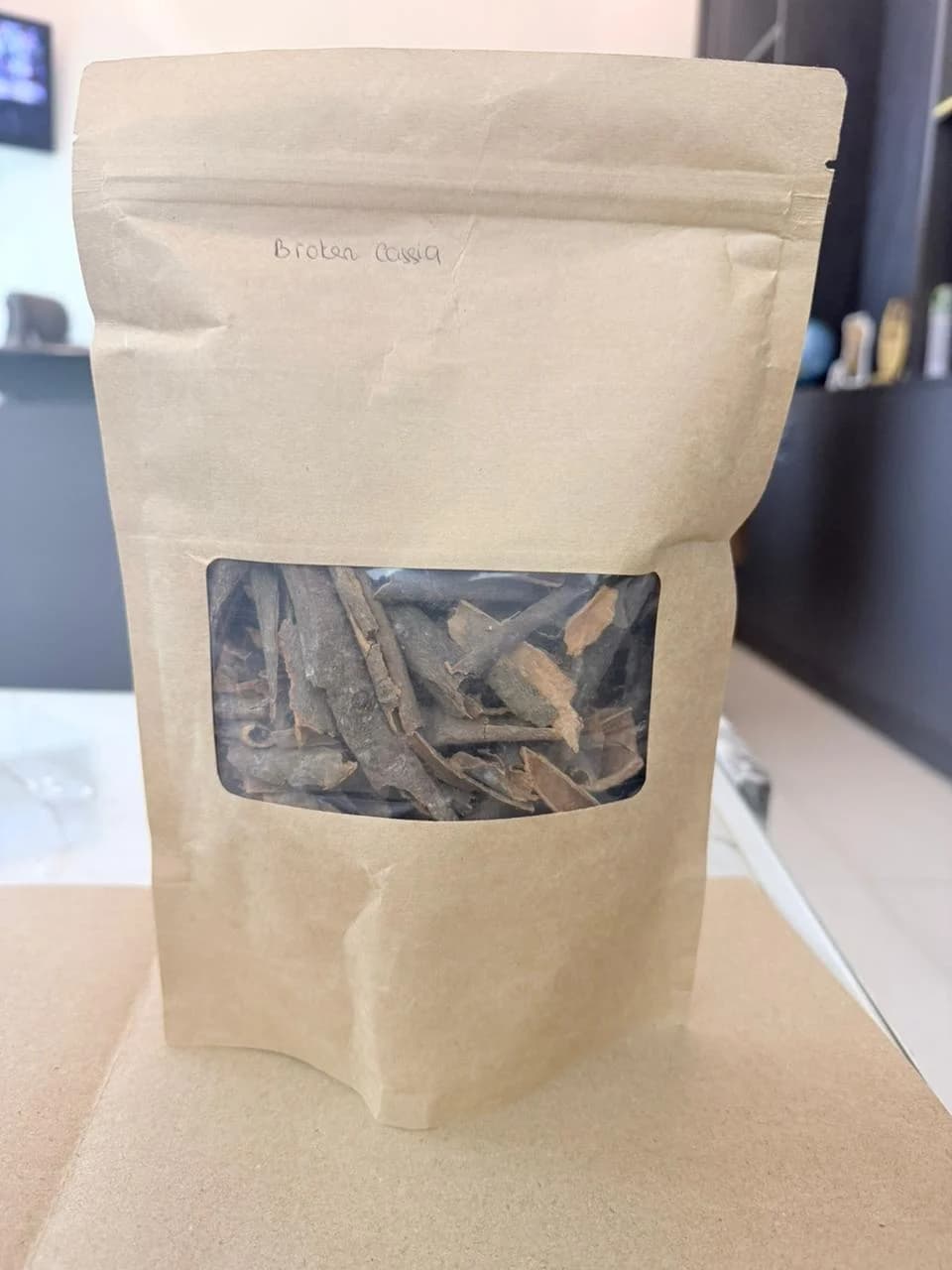 Broken Cassia Sticks